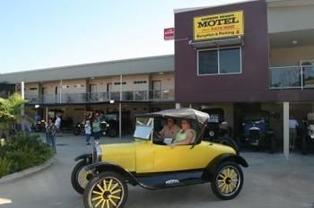 Nambour Heights Motel מראה חיצוני תמונה